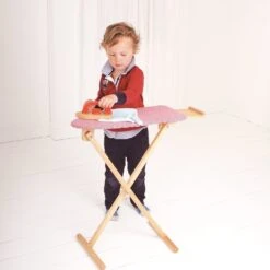 Bigjigs Bügelbrett Mit Bügeleisen -Spielzeug Förderung bigjigs buegelbrett mit buegeleisen 3